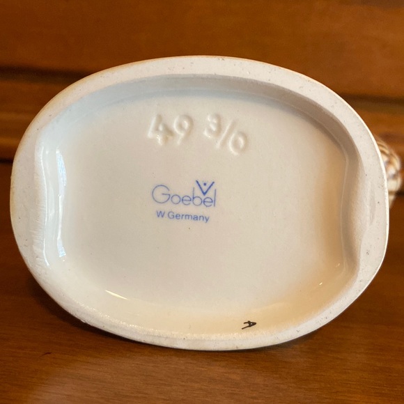 🧡TM5 ‘To Market’ Hummel Goebel #49 3/0 - Picture 8 of 9